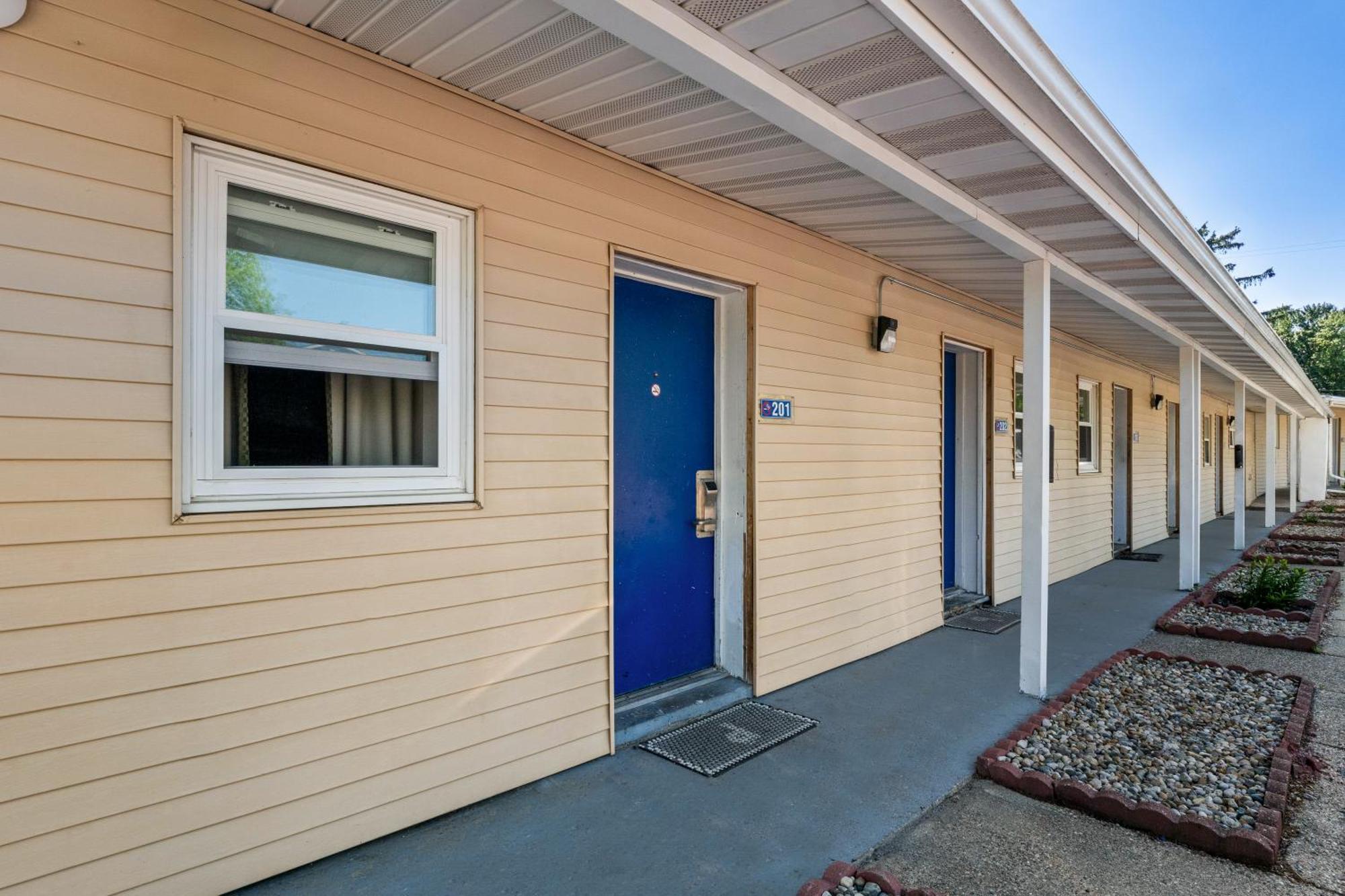 Americas Best Value Inn Jonesville/Hillsdale Buitenkant foto