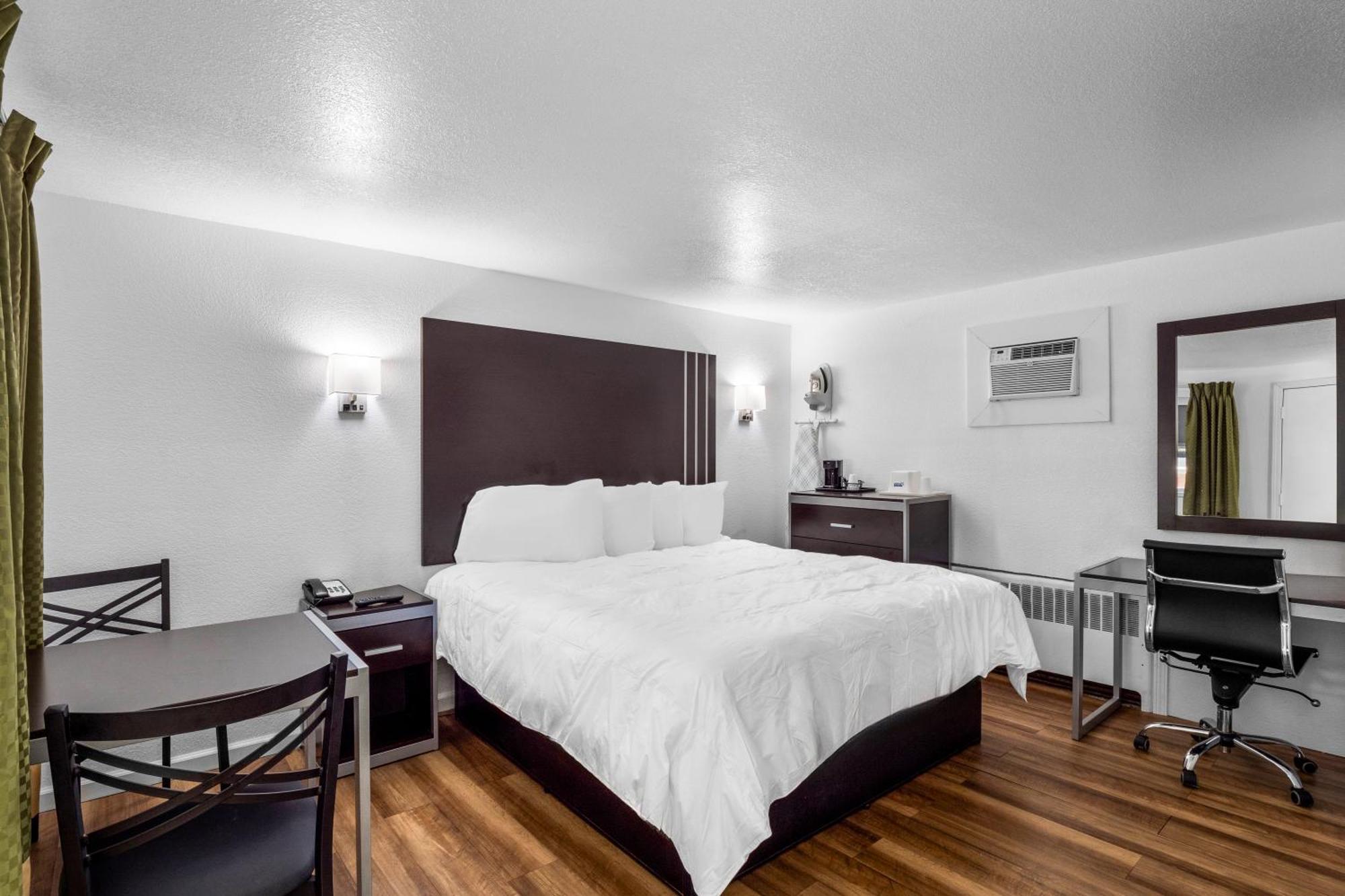 Americas Best Value Inn Jonesville/Hillsdale Buitenkant foto