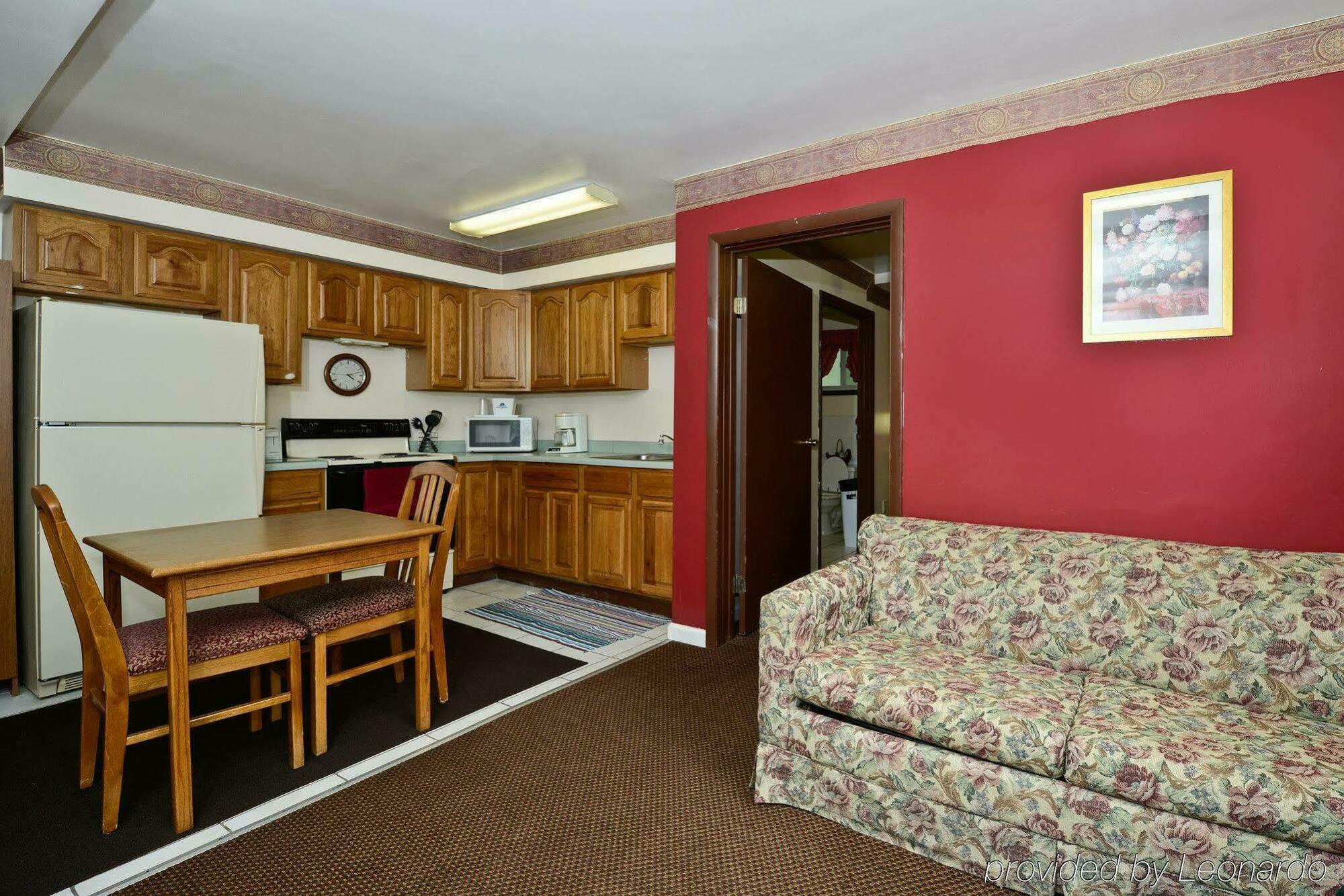Americas Best Value Inn Jonesville/Hillsdale Buitenkant foto
